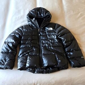 Northface girls down puffer small